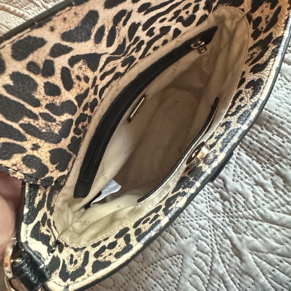 Guess Purse Animal Print NWOT - Picture 2 of 2